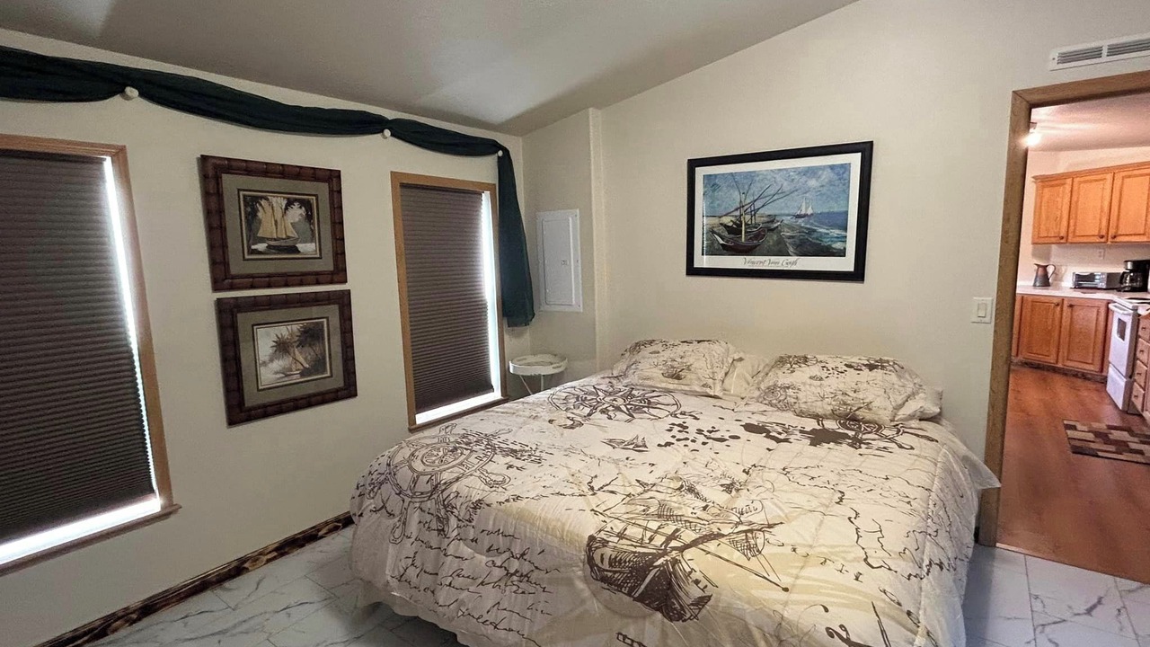 Photo of Bedroom in St. Ignatius