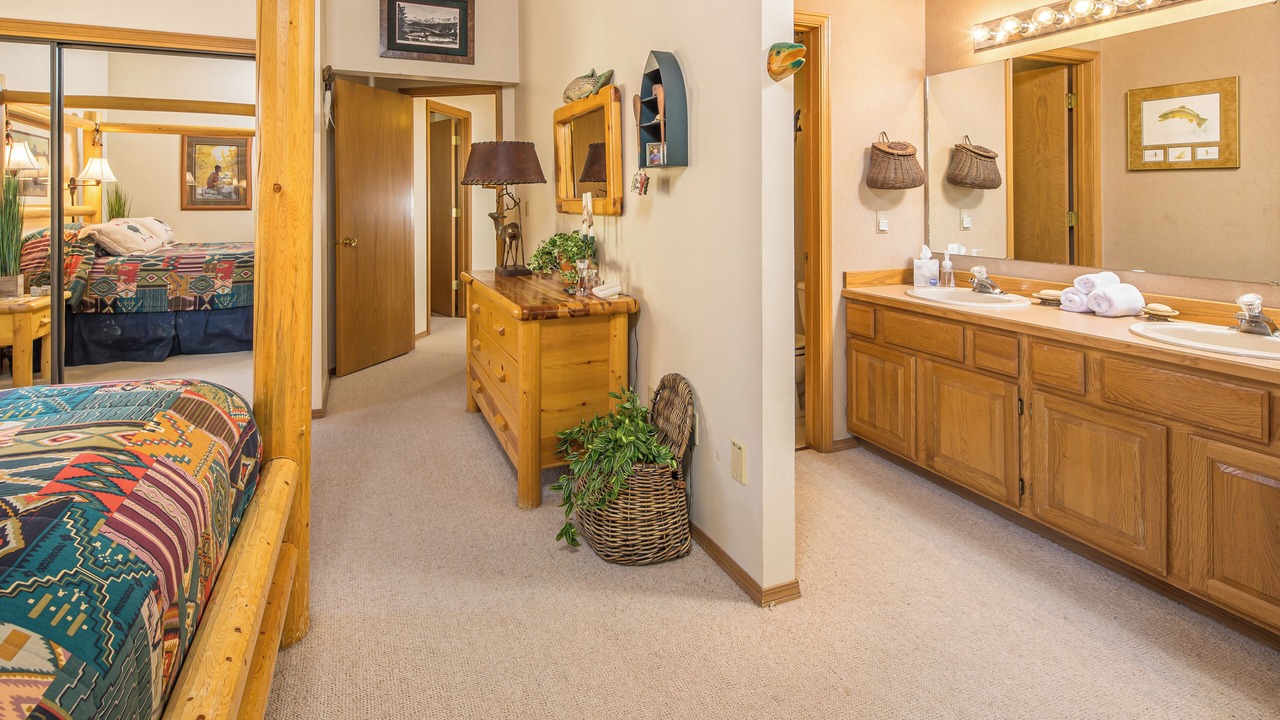 Photo of Bathroom in Big Sky