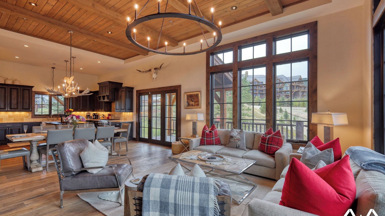 Photo of Livingroom in Spanish Peaks