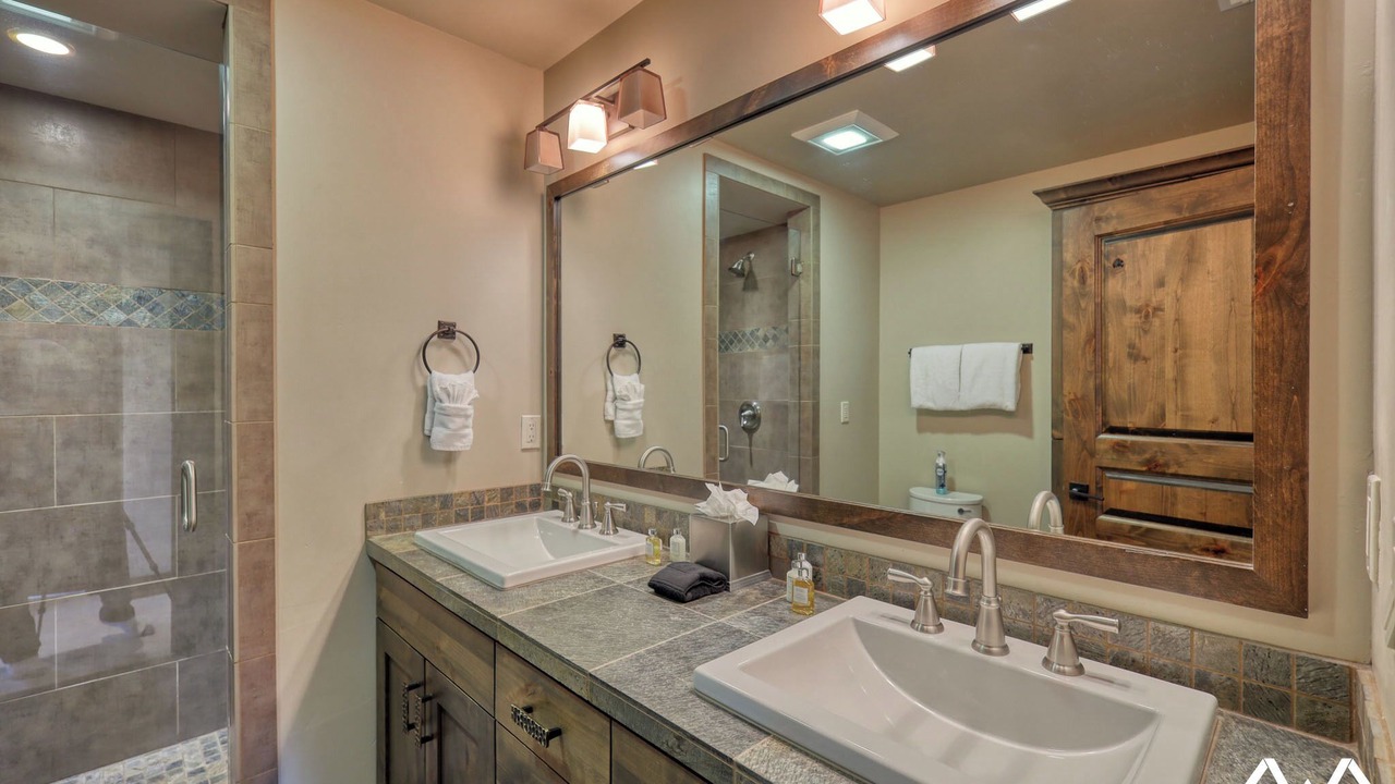 Photo of Bathroom in Spanish Peaks