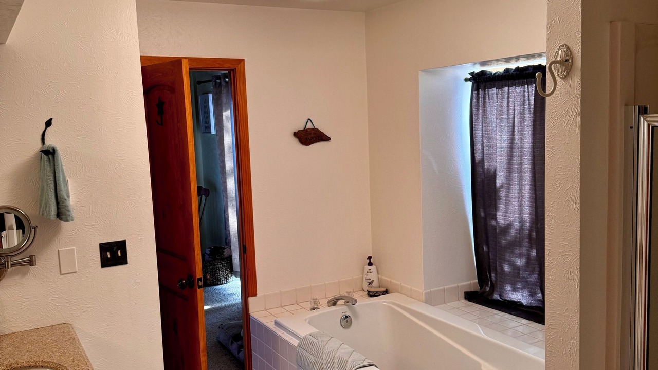Photo of Bathroom in Finley Point