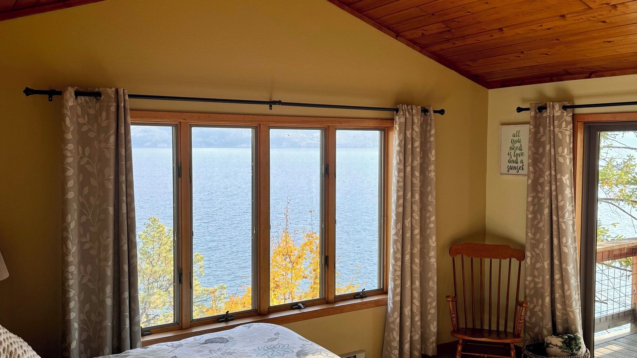 Photo of Bedroom in Finley Point