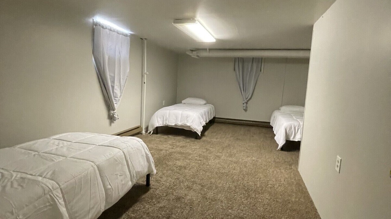 Photo of Bedroom in South Side