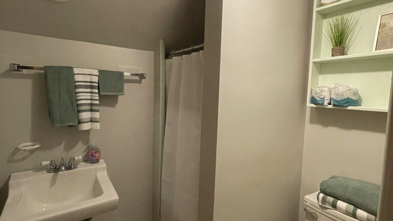 Photo of Bathroom in South Side