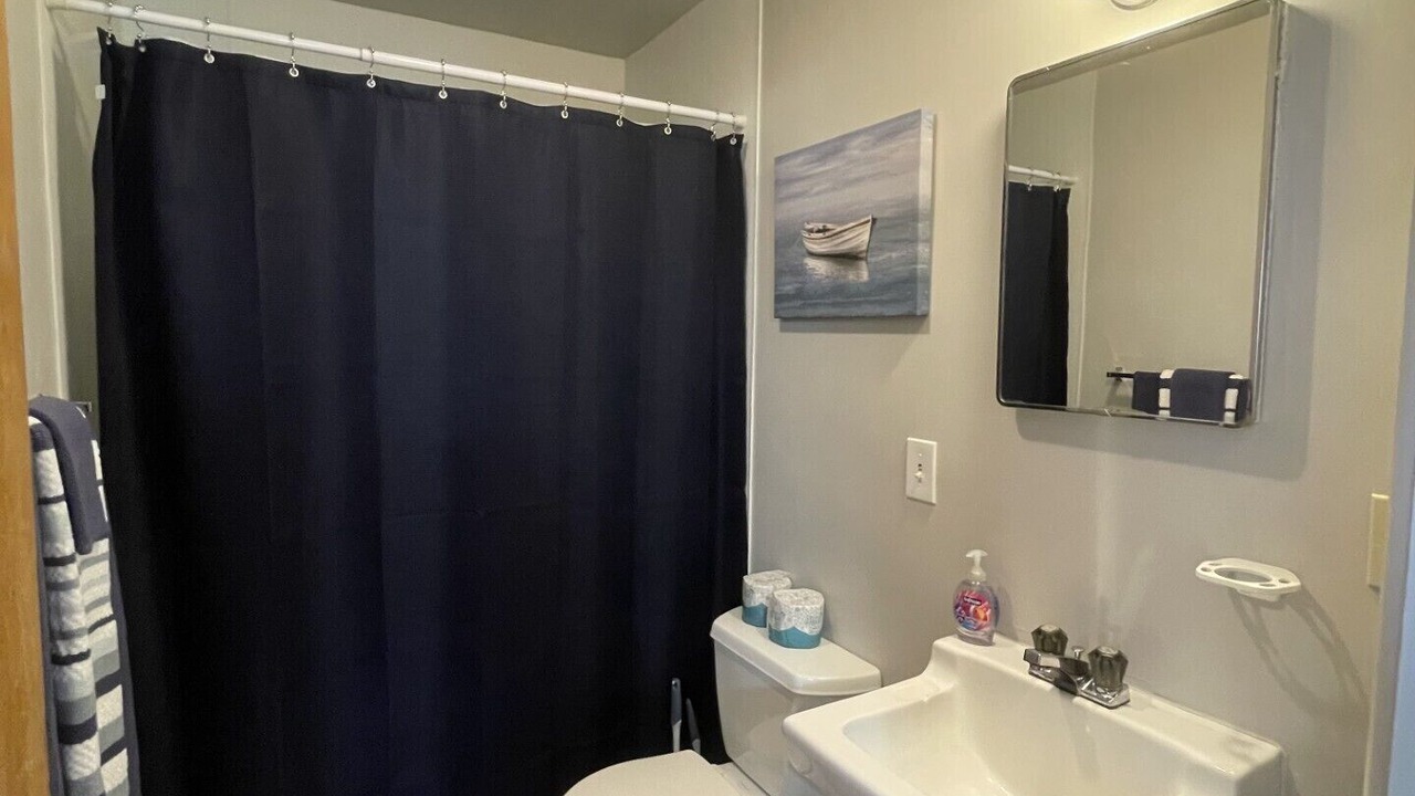 Photo of Bathroom in South Side
