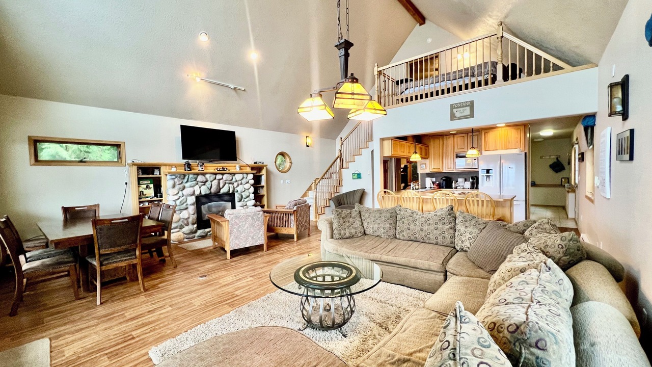 Photo of Livingroom in Polson