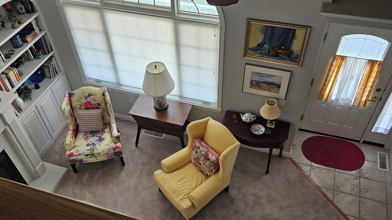 Photo of Livingroom in Absarokee