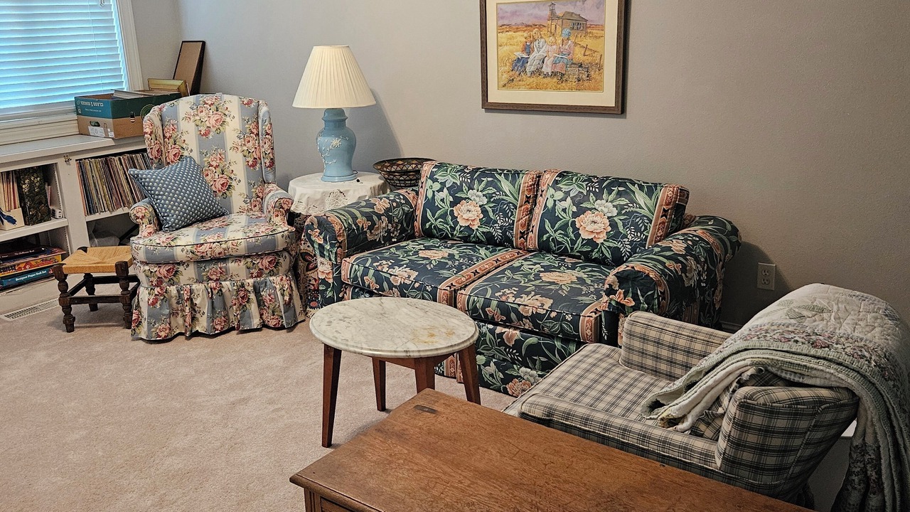 Photo of Livingroom in Absarokee