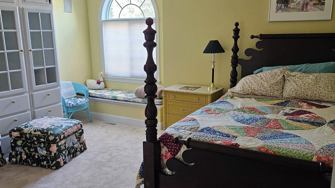 Photo of Bedroom in Absarokee