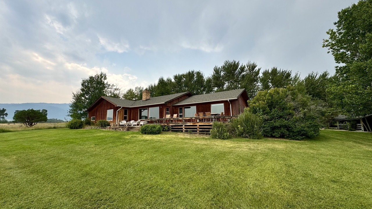 Photo of Outdoor in McAllister