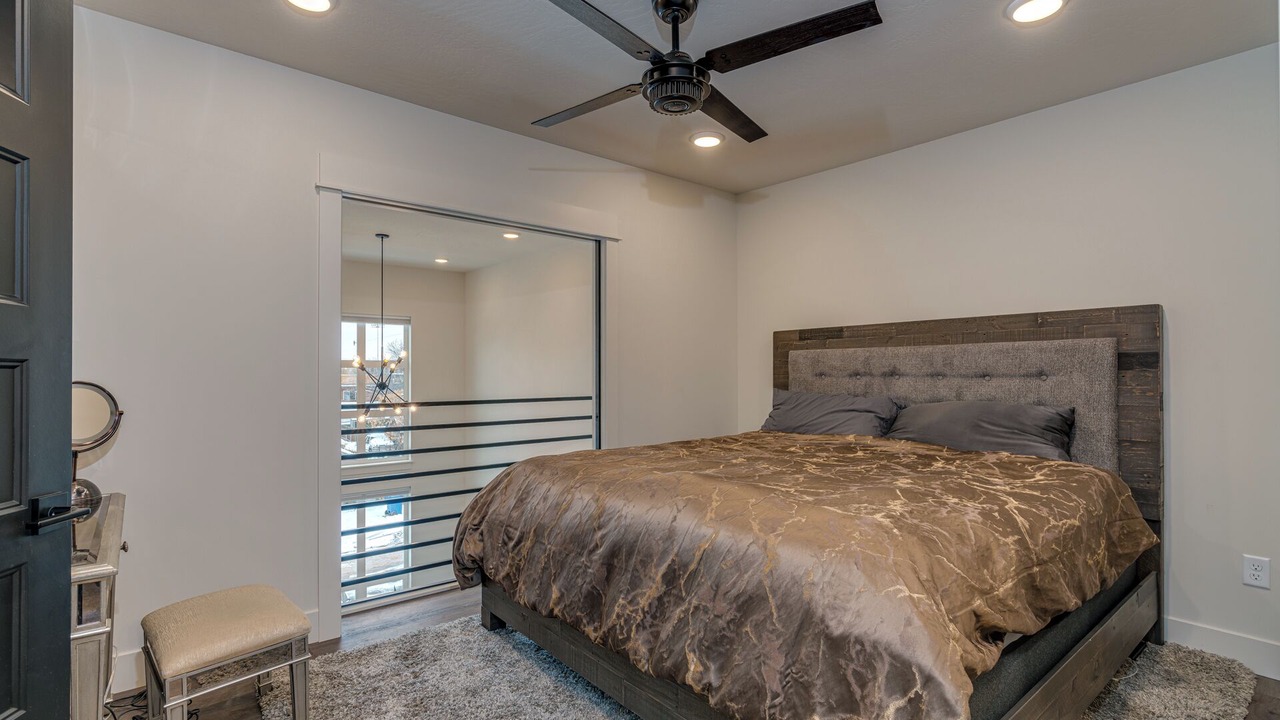 Photo of Bedroom in Westside