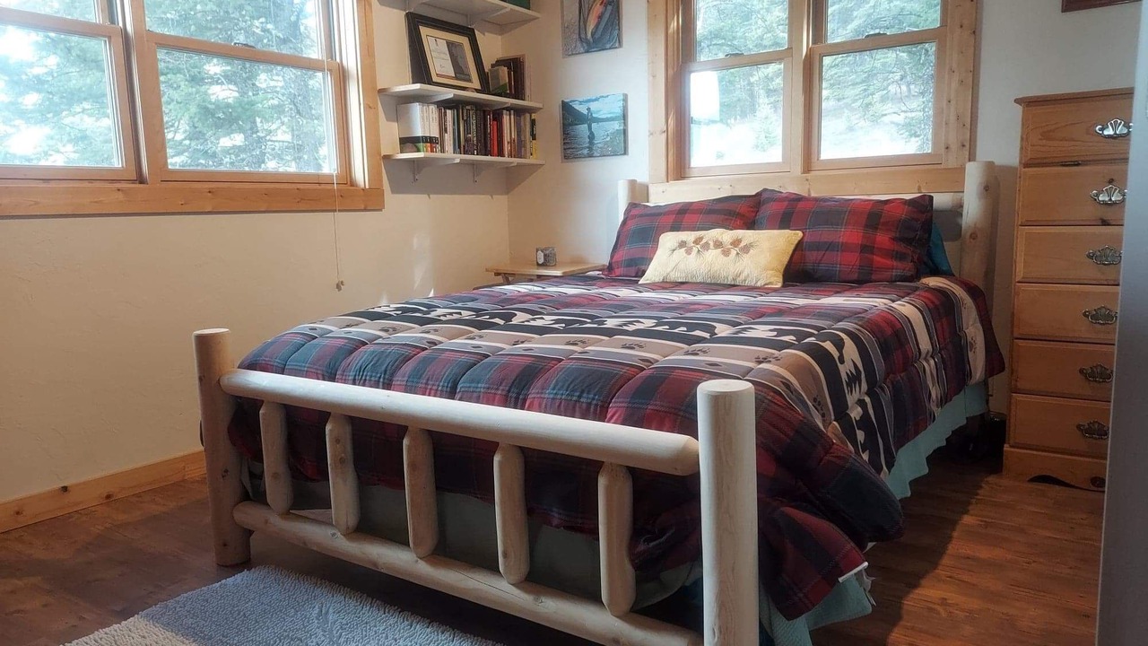 Photo of Bedroom in Cameron