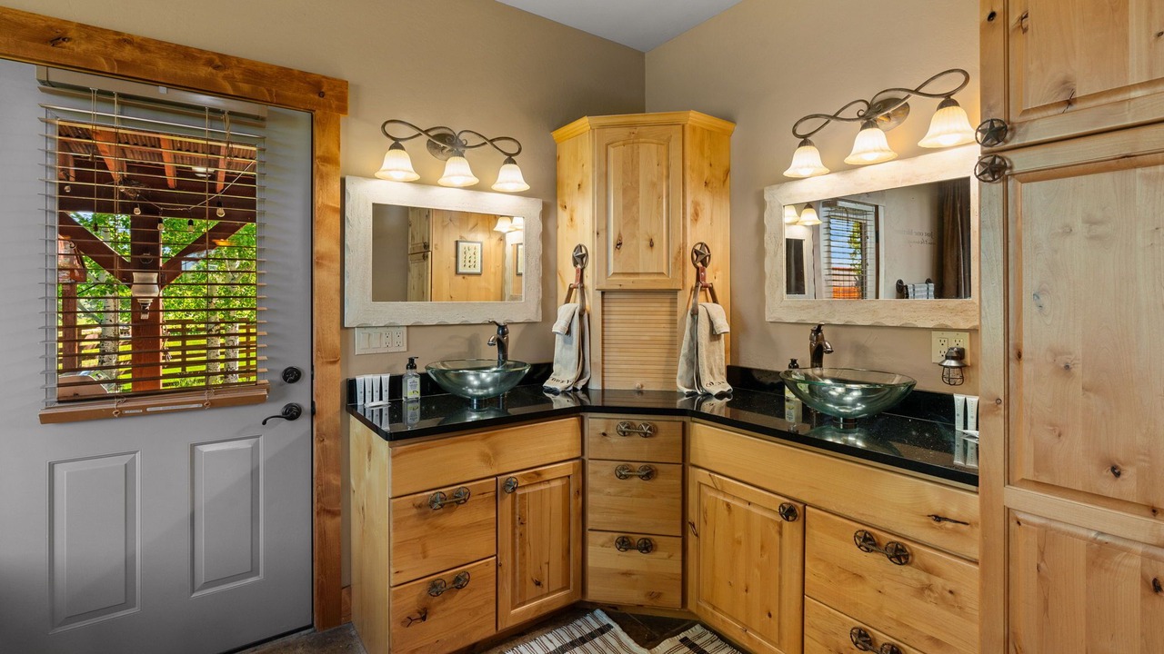 Photo of Bathroom in Bozeman