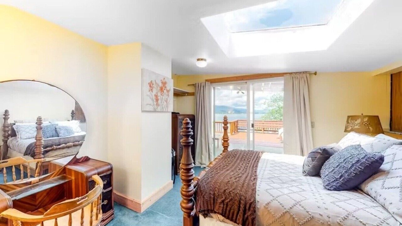 Photo of Bedroom in Sandpoint