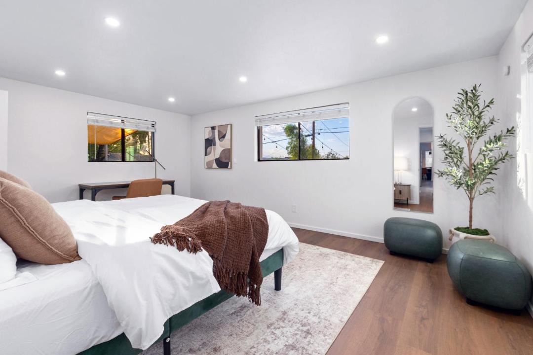 Photo of Bedroom in Sam Hughes