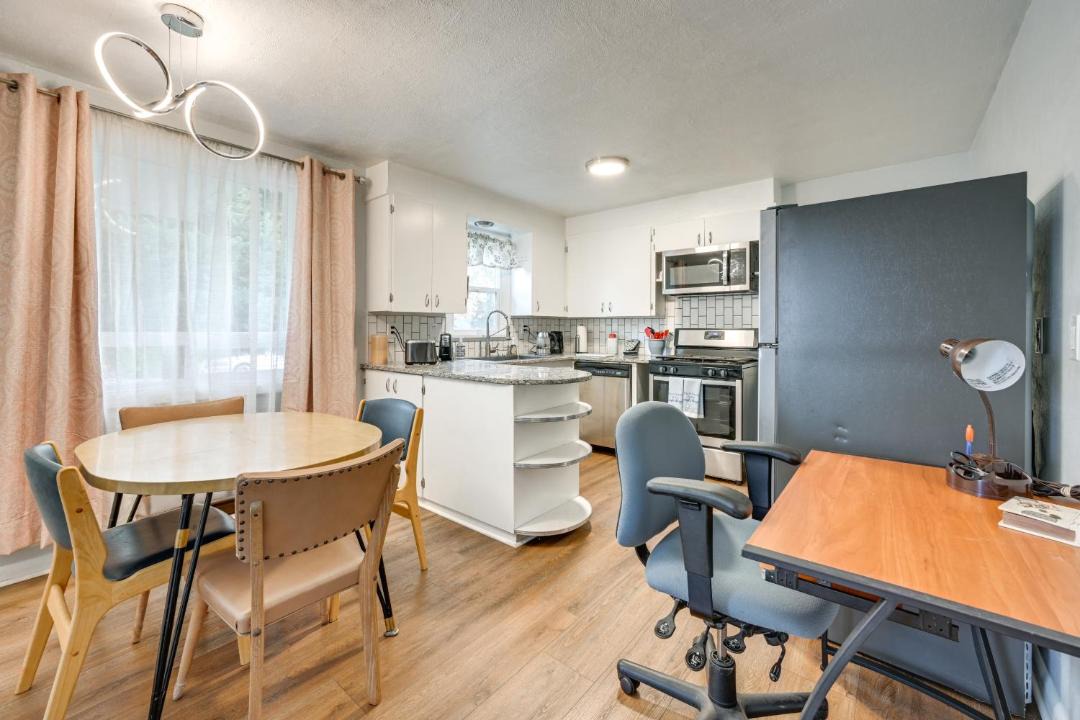 Photo of Kitchen in College Place