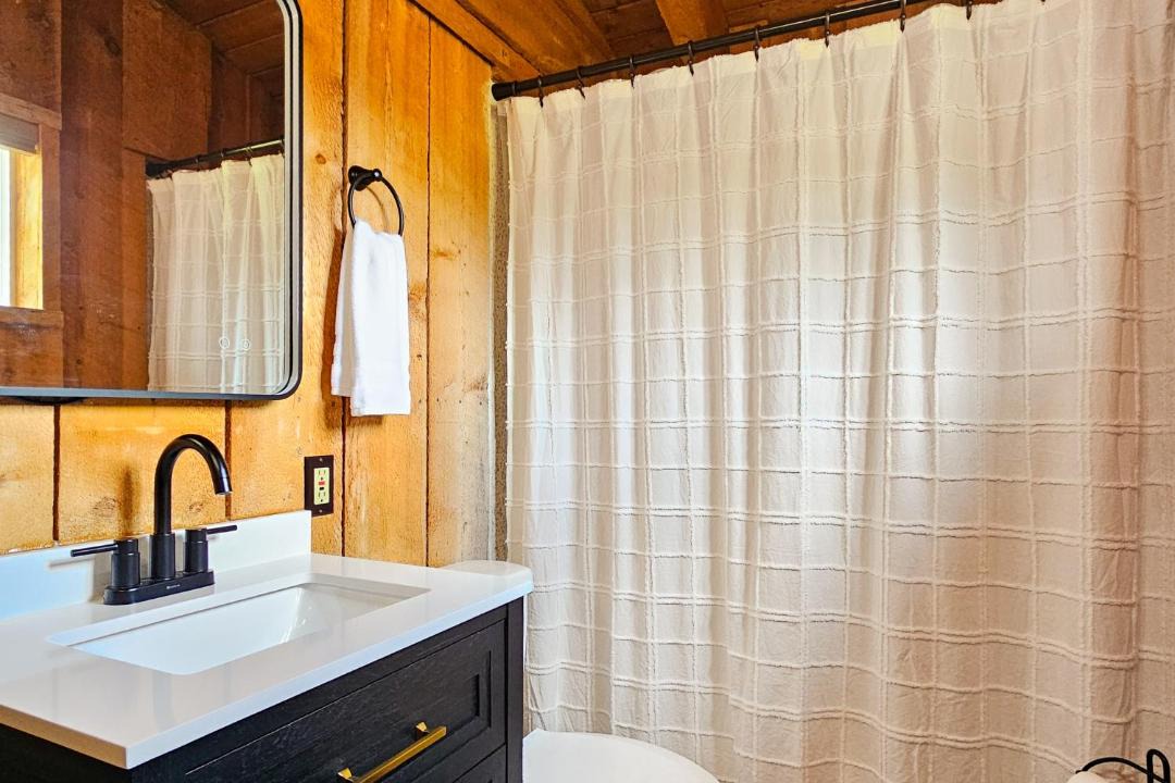 Photo of Bathroom in Sula