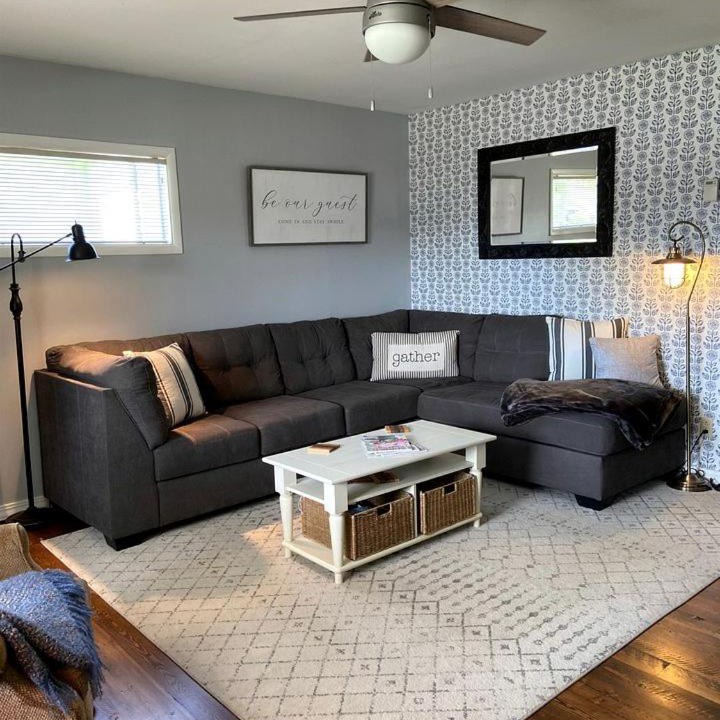 Photo of Livingroom in Dillon