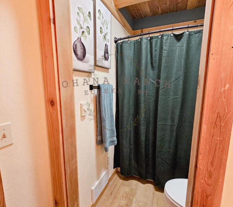 Photo of Others in Eureka