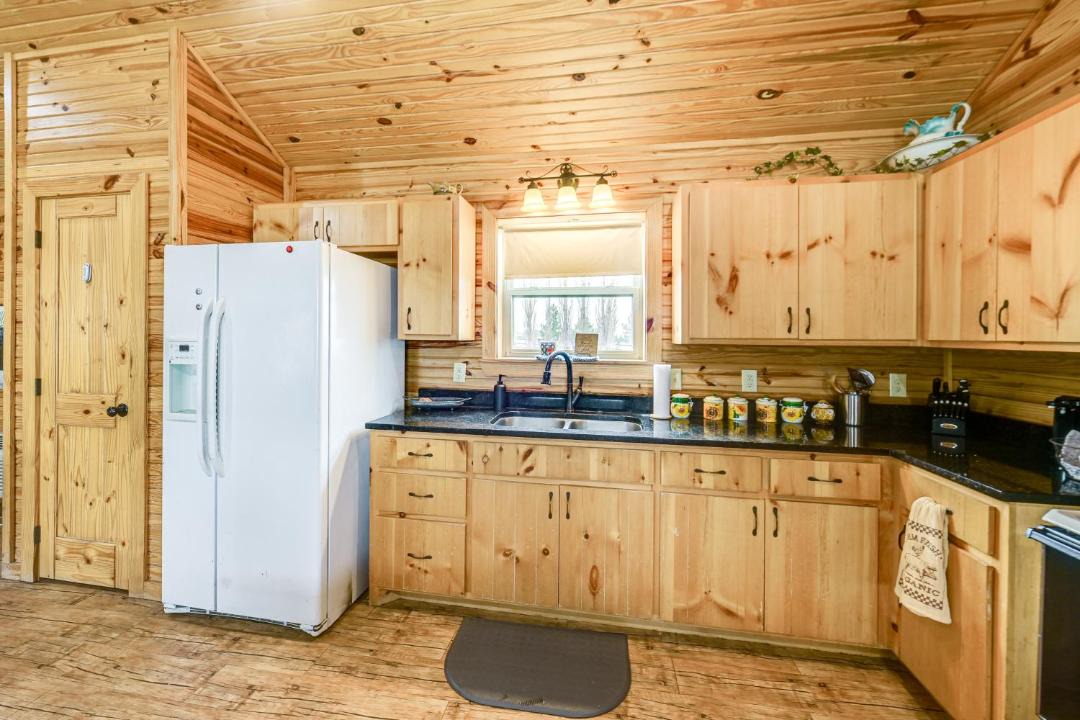 Photo of Kitchen in Pompeys Pillar