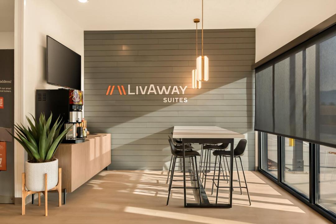 Photo of Livingroom in Westside