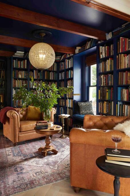 Photo of Livingroom in Livingston