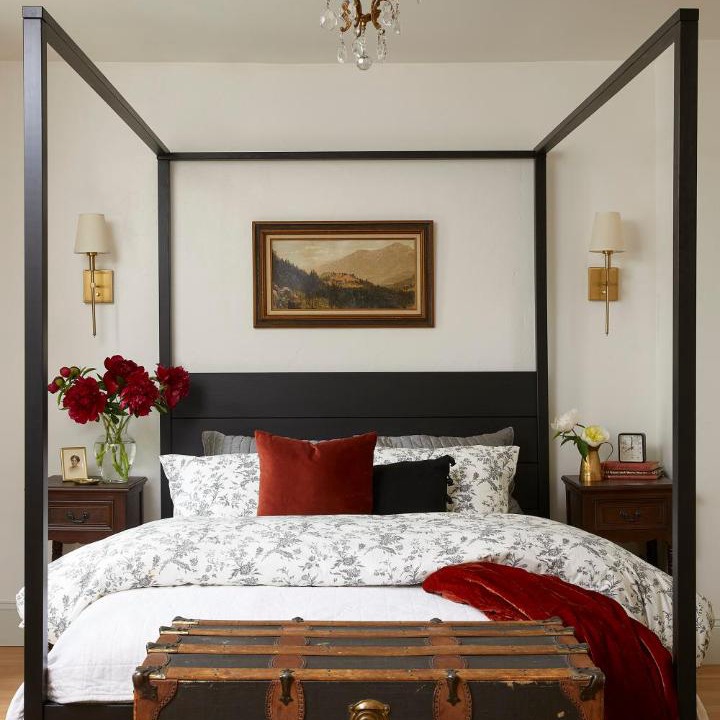 Photo of Bedroom in Livingston