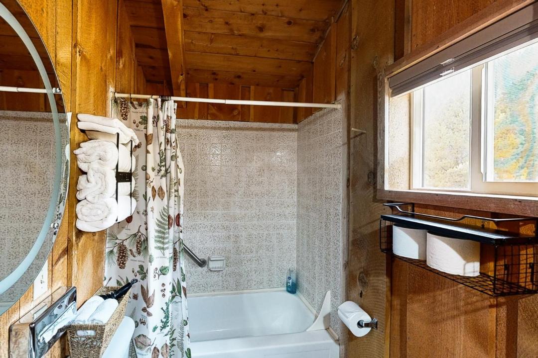 Photo of Bathroom in Sula