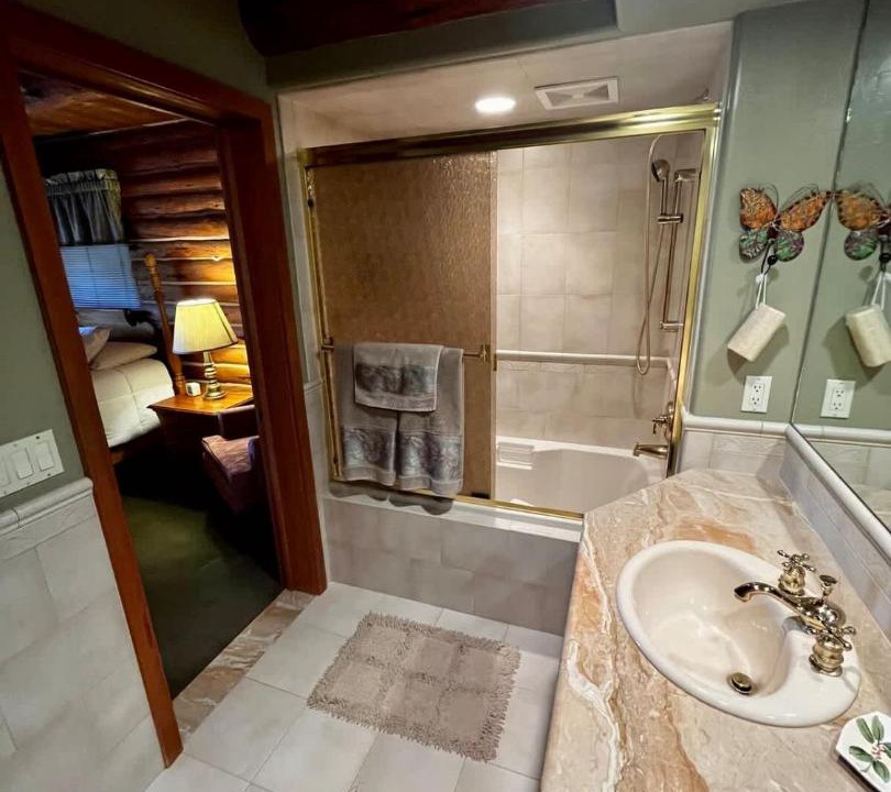 Photo of Bathroom in Bozeman