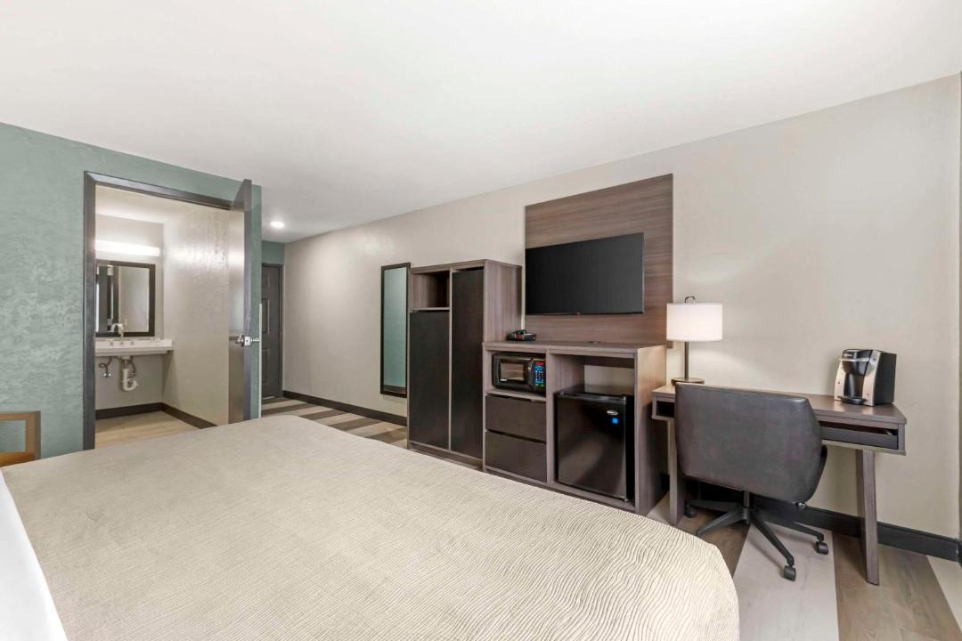 Photo of Bedroom in Dillon