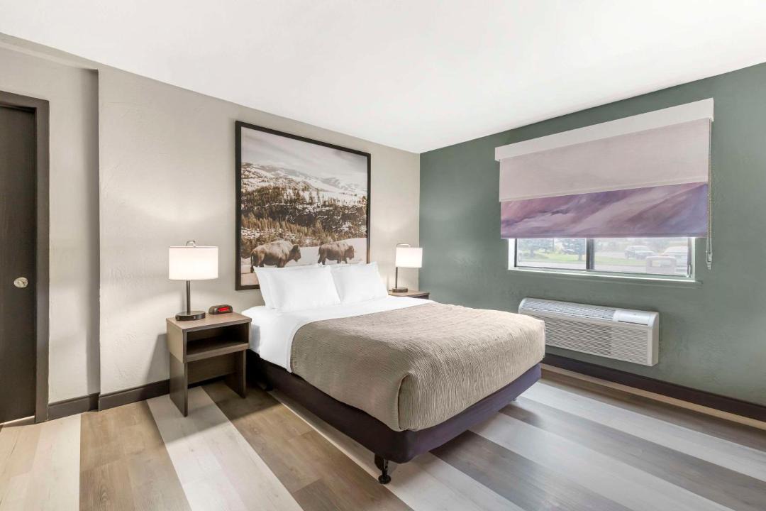 Photo of Bedroom in Dillon
