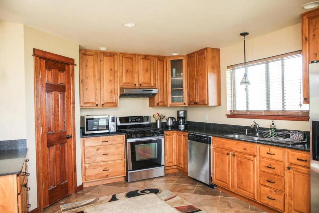 Photo of Kitchen in Emigrant