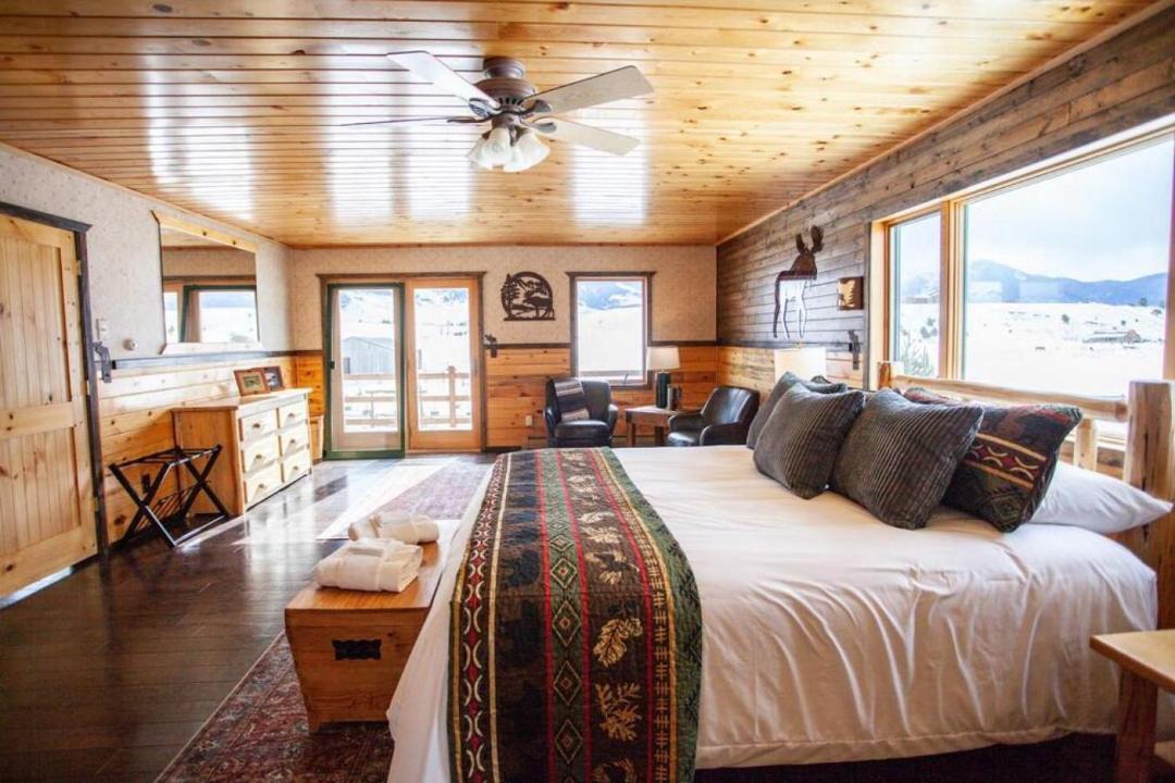 Photo of Bedroom in Livingston
