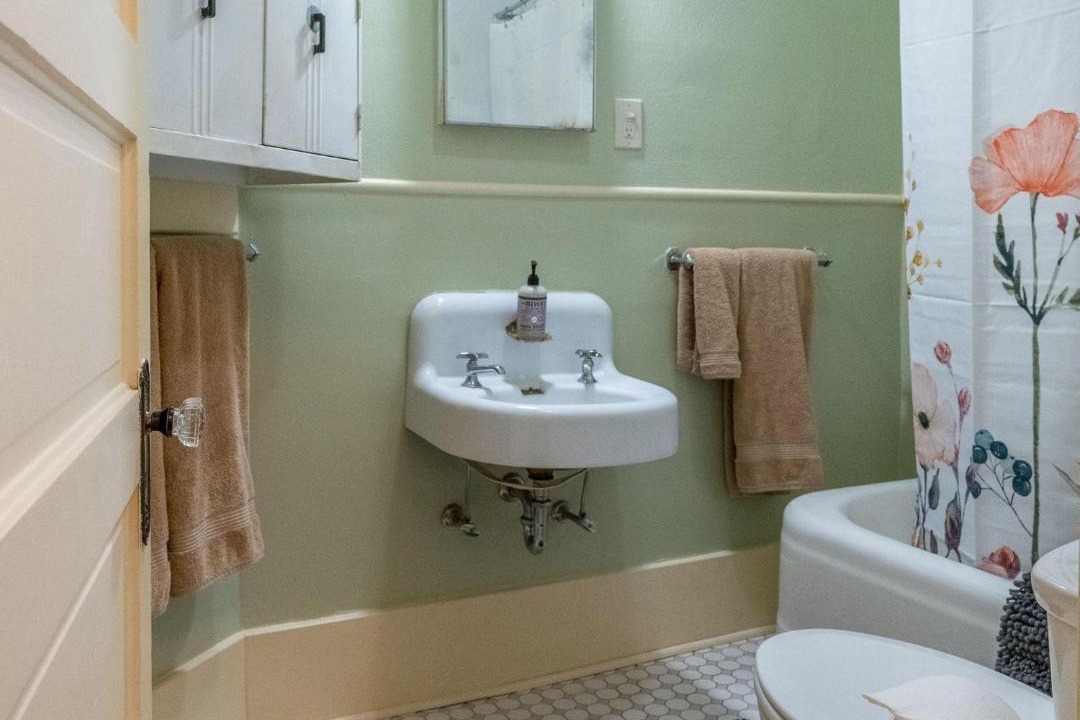 Photo of Bathroom in Livingston