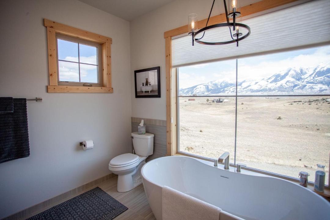 Photo of Bathroom in Emigrant