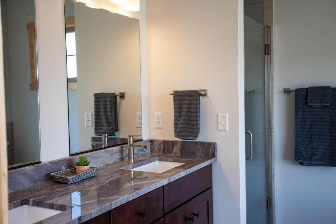 Photo of Bathroom in Emigrant