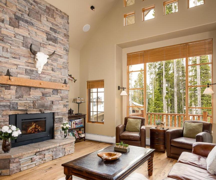Photo of Livingroom in Big Sky