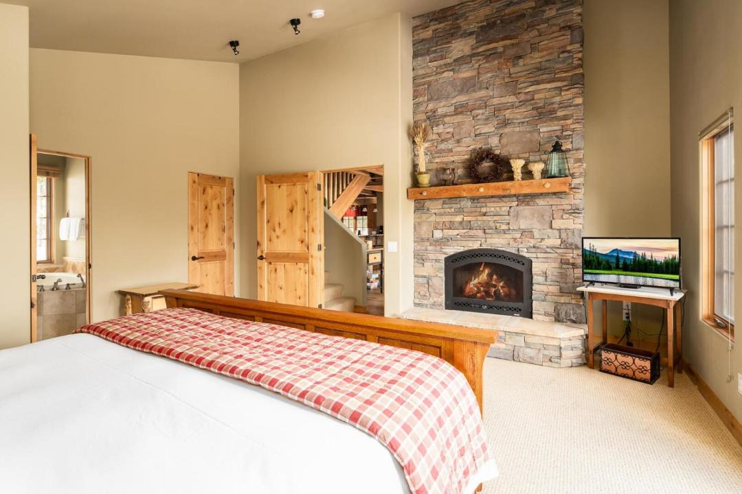Photo of Bedroom in Big Sky