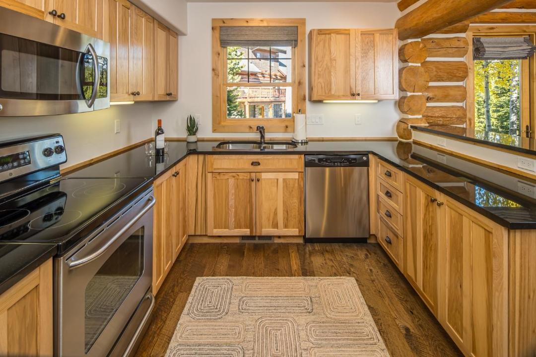 Photo of Kitchen in Powder Ridge