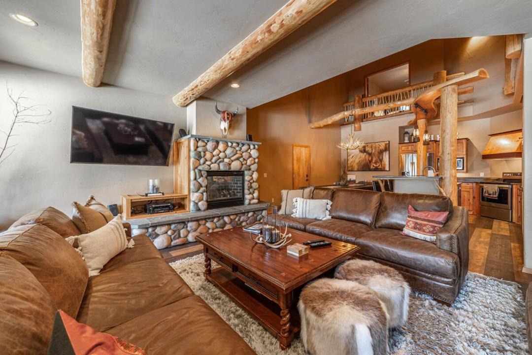 Photo of Livingroom in Whitefish