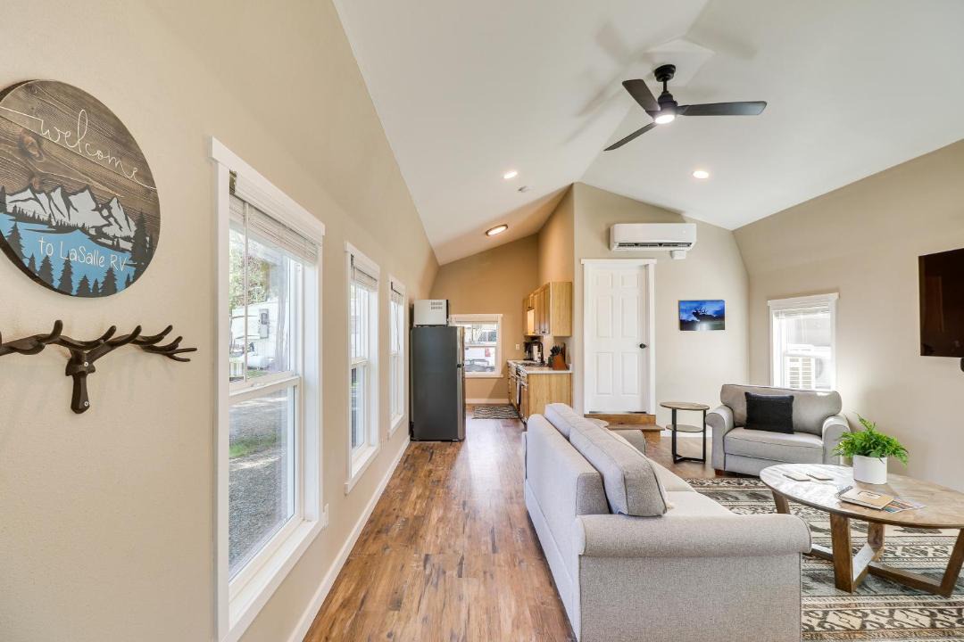 Photo of Livingroom in Columbia Falls
