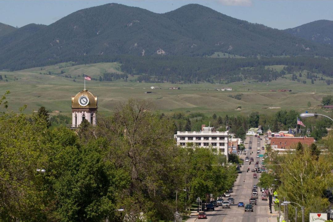 Photo of Buildings in Lewistown