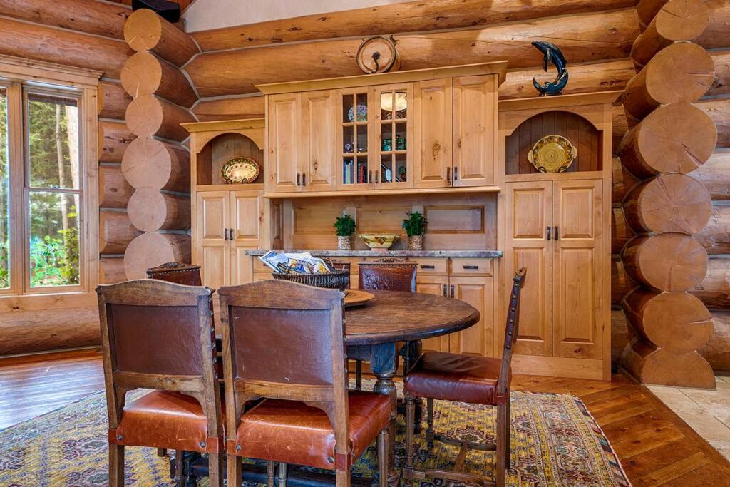 Photo of Livingroom in Marion