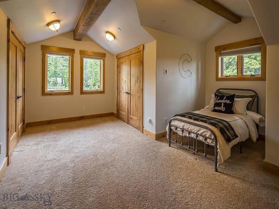 Photo of Bedroom in Big Sky