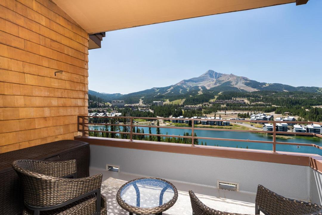 Photo of Patio Balcony in Big Sky