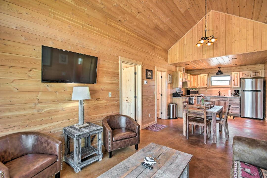 Photo of Livingroom in Livingston