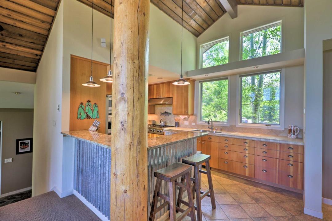 Photo of Kitchen in West Glacier