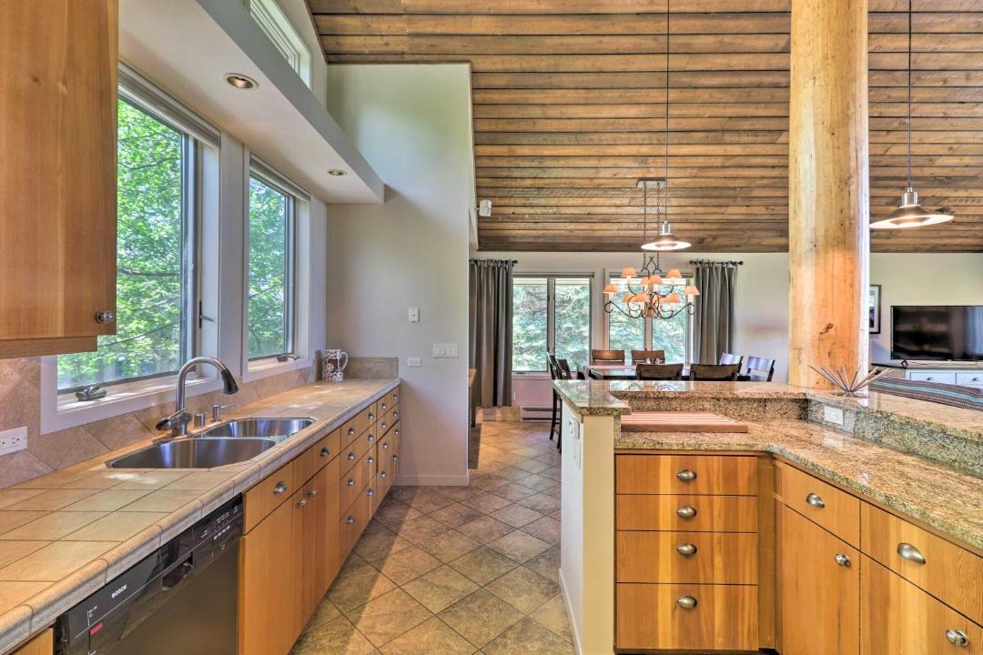 Photo of Kitchen in West Glacier