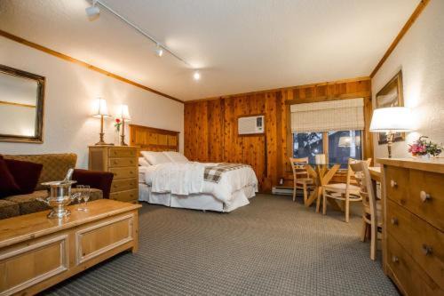 Photo of Bedroom in Whitefish