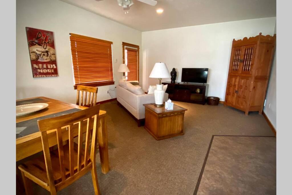 Photo of Livingroom in Darby